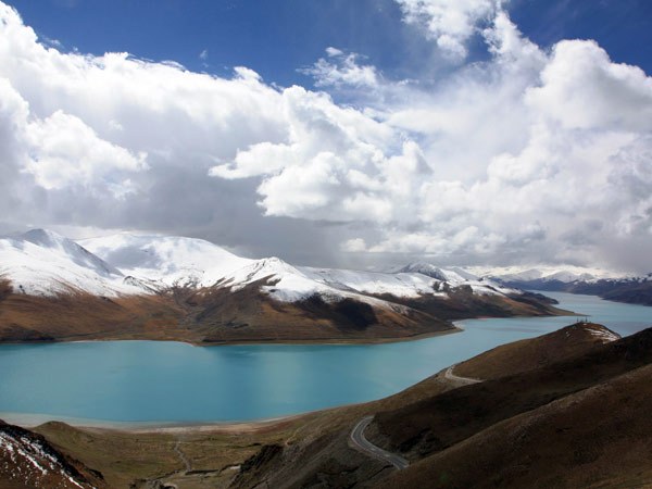 highest lakes in the world